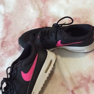 Nike shoes for girls in kids
